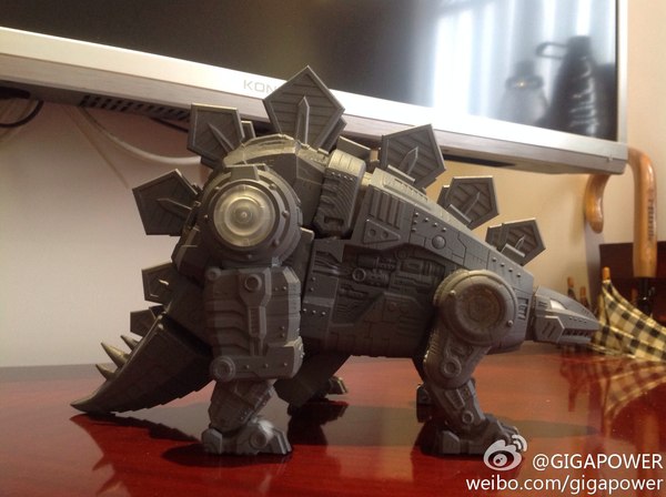 New Images Giga Power Master Robots HQ 03 Not Snarl MP Scale Prototype Figure Image  (3 of 4)